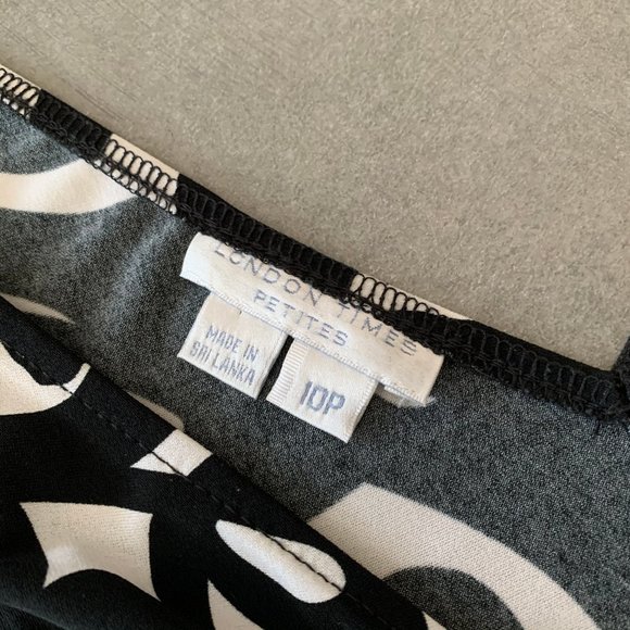 Black and White Dress - Picture 3 of 3